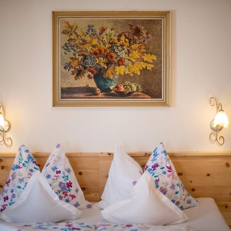Bed and Breakfast Garni Stübele Dorf Tirol Exterior foto