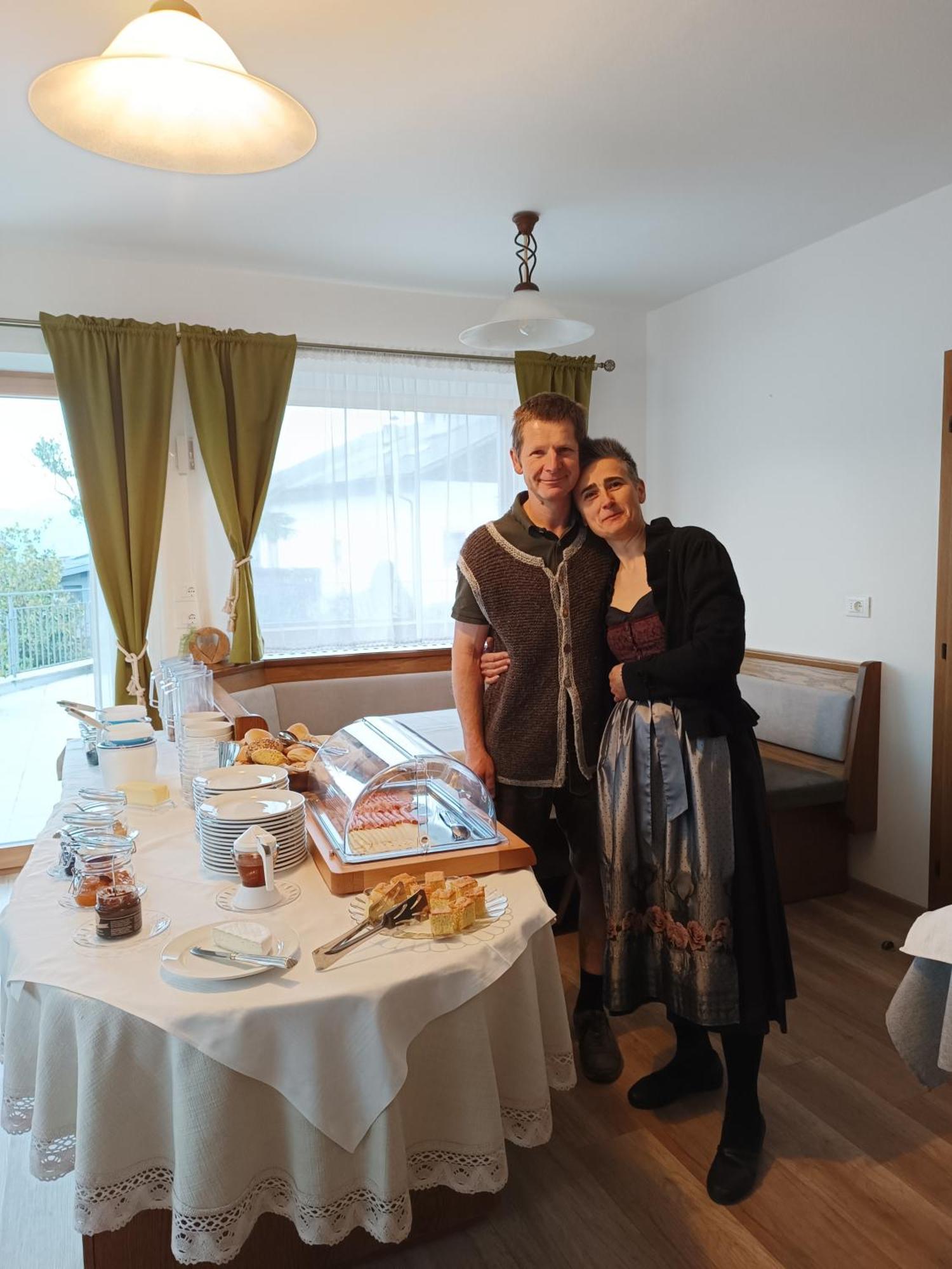 Bed and Breakfast Garni Stübele Dorf Tirol Exterior foto
